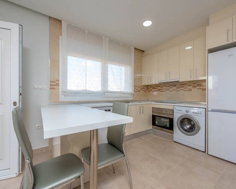 3 soveværelse Villa til salg i Los Alcazares - € 361.500 (Ref: 9641382)