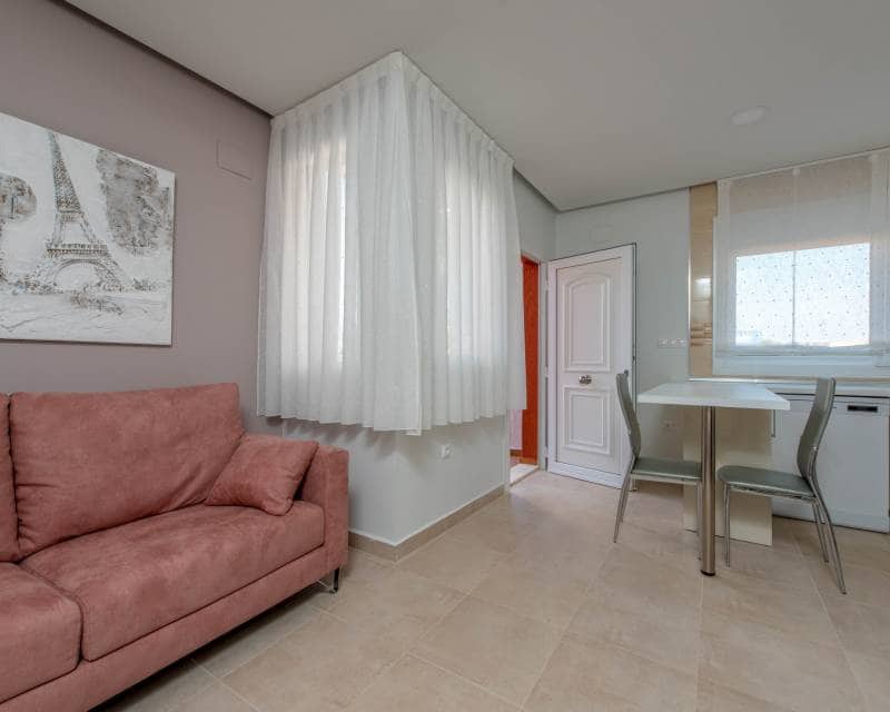 3 soveværelse Villa til salg i Los Alcazares - € 361.500 (Ref: 9641382)