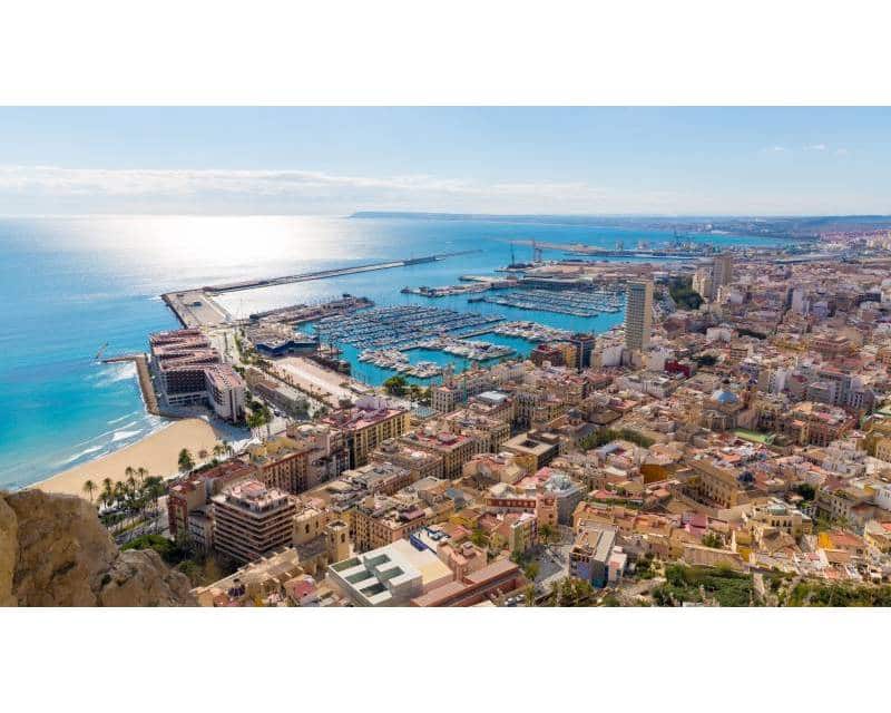 2 bedroom Penthouse for sale in Alicante / Alacant city - € 289,900 (Ref: 9642489)