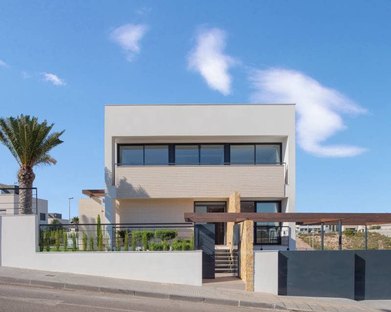 4 soveværelse Villa til salg i Dehesa de Campoamor med swimmingpool garage - € 1.395.000 (Ref: 9642503)