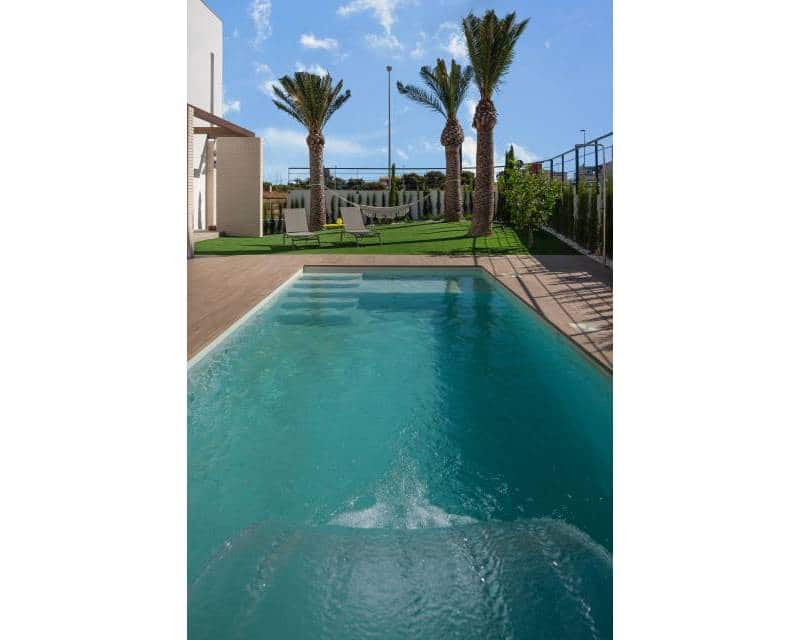4 soveværelse Villa til salg i Dehesa de Campoamor med swimmingpool garage - € 1.395.000 (Ref: 9642503)