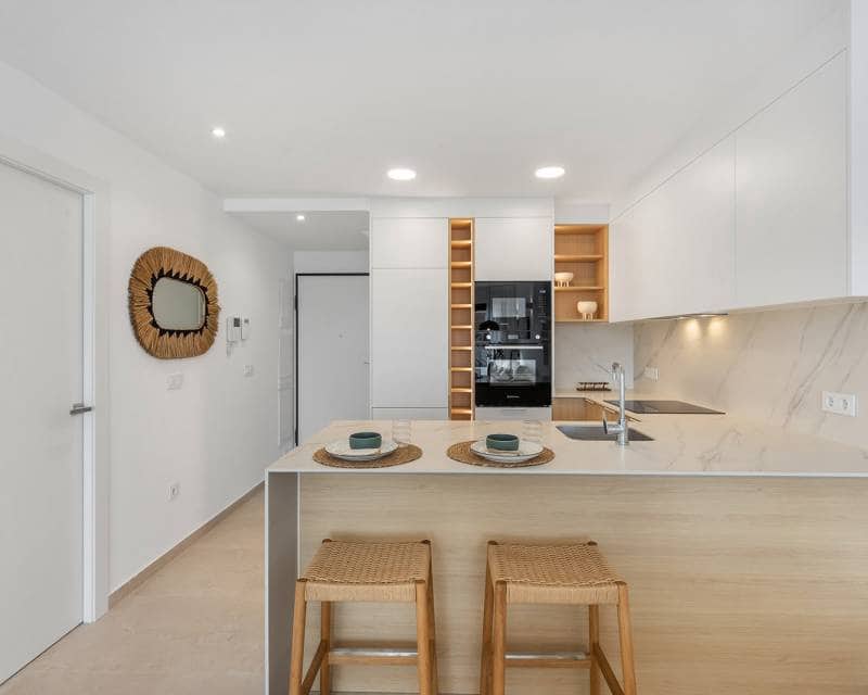 3 makuuhuone Kattohuoneisto myytävänä paikassa Los Alcazares mukana uima-altaan - 399 000 € (Ref: 9642548)