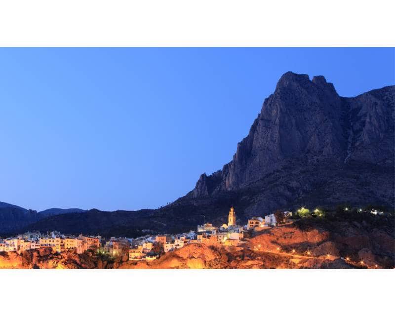 Ático de 2 habitaciones en Finestrat en venta con piscina - 319.900 € (Ref: 9642549)