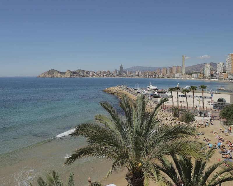 Ático de 2 habitaciones en Finestrat en venta con piscina - 319.900 € (Ref: 9642549)