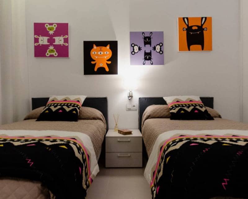 Chalet de 4 habitaciones en Dehesa de Campoamor en venta - 1.195.000 € (Ref: 9642551)