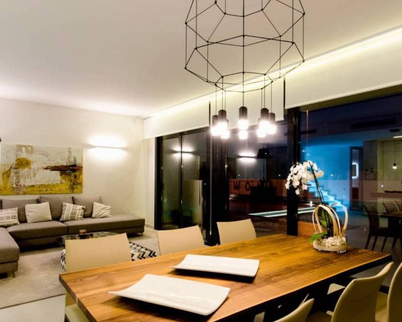 Chalet de 4 habitaciones en Dehesa de Campoamor en venta - 1.195.000 € (Ref: 9642551)