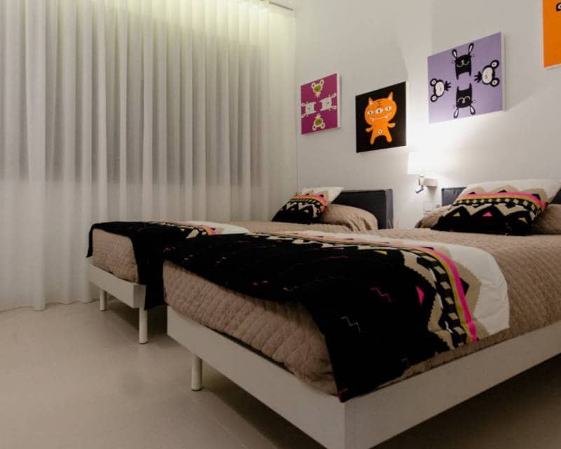 Chalet de 4 habitaciones en Dehesa de Campoamor en venta - 1.195.000 € (Ref: 9642551)