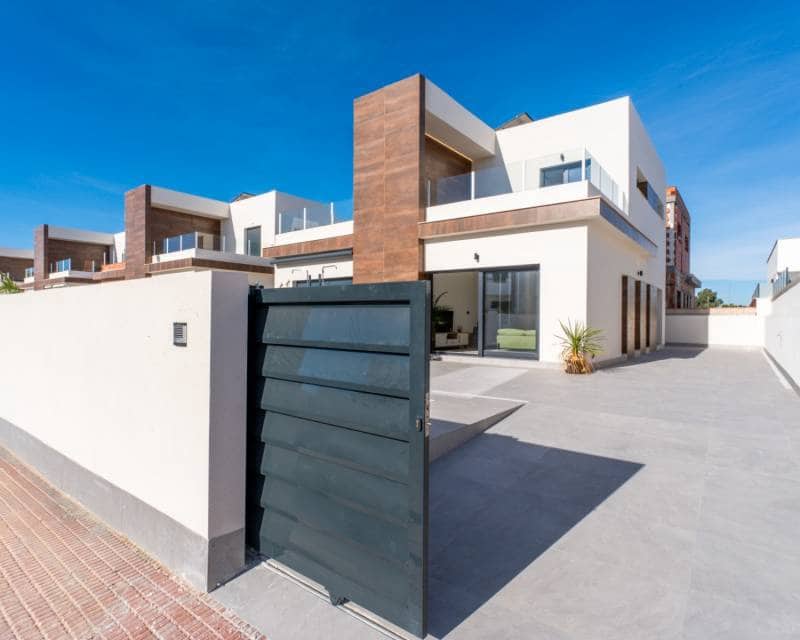 3 bedroom Villa for sale in Daya Nueva with pool - € 317,000 (Ref: 9642565)