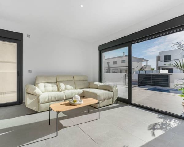 3 soverom Villa til salgs i Daya Nueva med svømmebasseng - € 317 000 (Ref: 9642565)