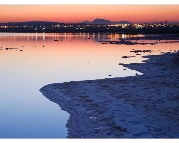 2 makuuhuone Kattohuoneisto myytävänä paikassa Playa del Acequión, Torrevieja mukana uima-altaan - 385 500 € (Ref: 9642568)