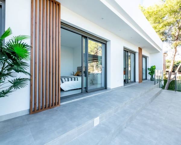3 soveværelse Villa til salg i Pinar de Campoverde, Pilar de la Horadada - € 825.000 (Ref: 9642599)