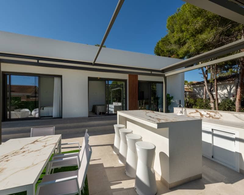 3 bedroom Villa for sale in Pinar de Campoverde - € 825,000 (Ref: 9642599)