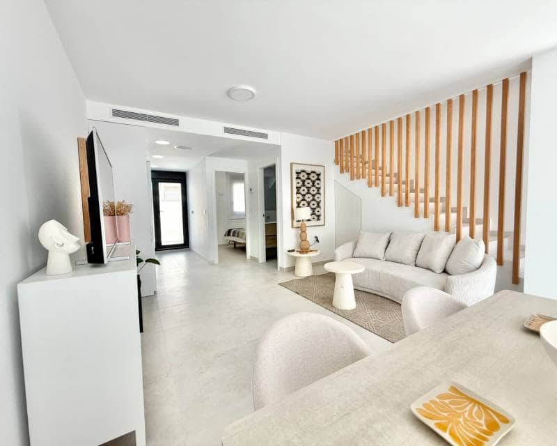 2 bedroom Townhouse for sale in Cox with pool - € 209,000 (Ref: 9642654)