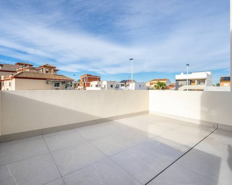 3 bedroom Villa for sale in Roldan - € 409,950 (Ref: 9642660)
