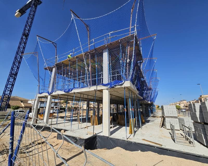 2 quarto Apartamento para venda em Torre de la Horadada com piscina - 385 000 € (Ref: 9642662)