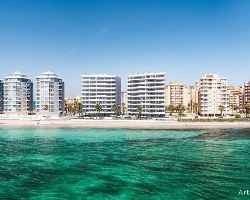 2 soveværelse Lejlighed til salg i La Manga del Mar Menor med swimmingpool - € 473.000 (Ref: 9642667)