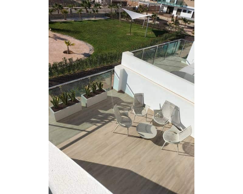 3 slaapkamer Bungalow te koop in Orihuela Costa met zwembad - € 299.900 (Ref: 9642674)