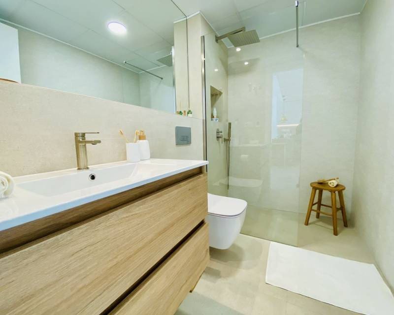 Bungalow de 3 habitaciones en Pilar de la Horadada en venta con piscina - 334.900 € (Ref: 9642682)