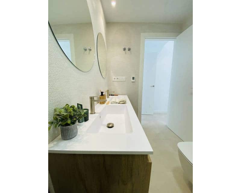 Bungalow de 3 habitaciones en Pilar de la Horadada en venta con piscina - 334.900 € (Ref: 9642682)