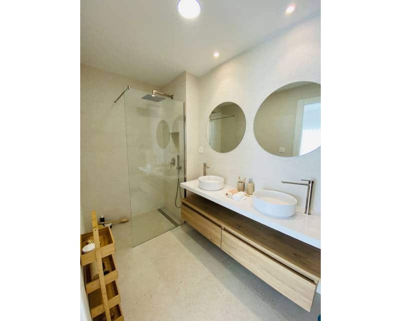 Bungalow de 3 habitaciones en Pilar de la Horadada en venta con piscina - 334.900 € (Ref: 9642682)