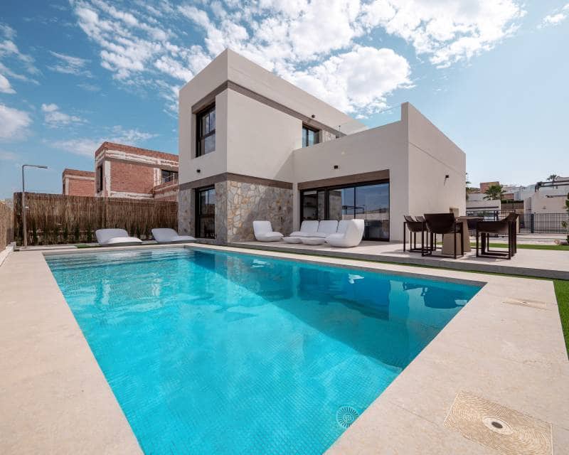 Chalet de 3 habitaciones en Algorfa en venta - 489.000 € (Ref: 9642686)