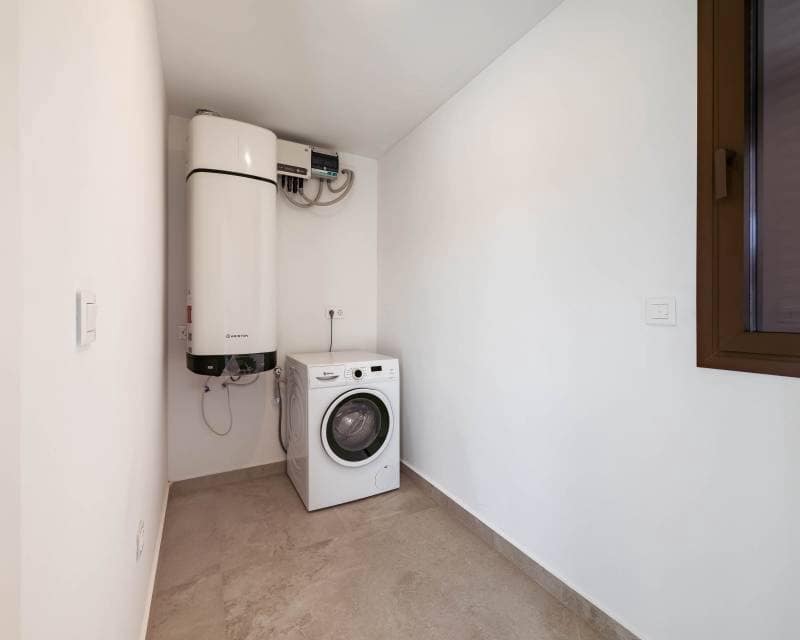 Chalet de 3 habitaciones en Algorfa en venta - 489.000 € (Ref: 9642686)
