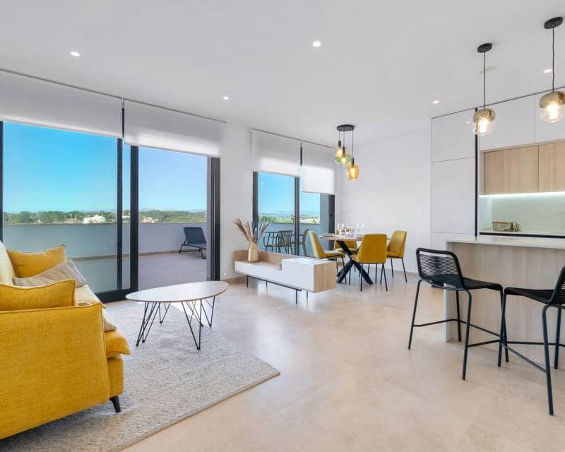 2 makuuhuone Bungalow myytävänä paikassa Torrevieja mukana uima-altaan - 299 900 € (Ref: 9642690)