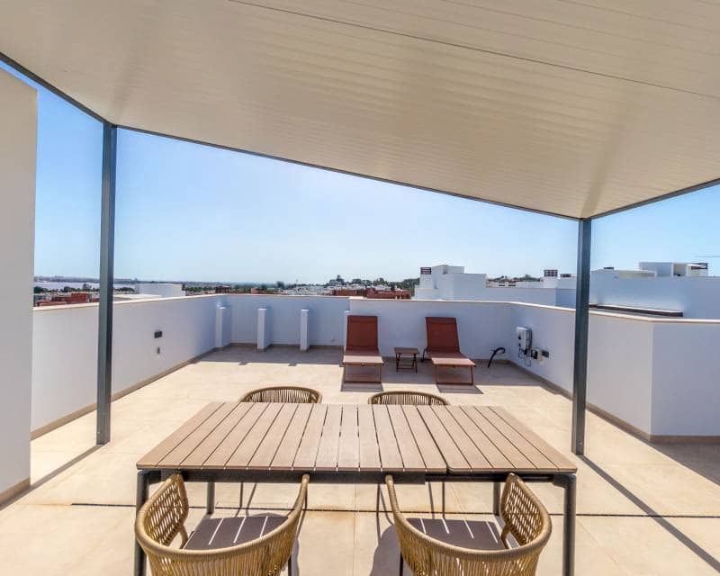 2 makuuhuone Bungalow myytävänä paikassa Torrevieja mukana uima-altaan - 299 900 € (Ref: 9642690)