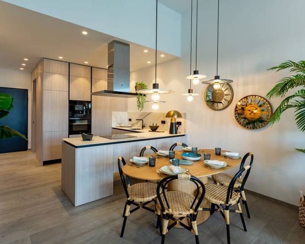 3 soveværelse Semi-Rækkehus til salg i Algorfa med swimmingpool - € 620.000 (Ref: 9642704)