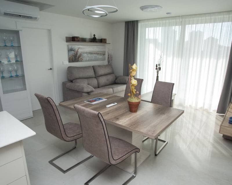 Apartamento de 2 habitaciones en Finestrat en venta con piscina - 275.000 € (Ref: 9642719)