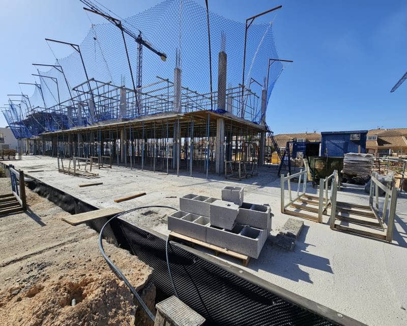 3 sypialnia Apartament na sprzedaż w Torre de la Horadada z basenem - 380 000 € (Ref: 9642736)