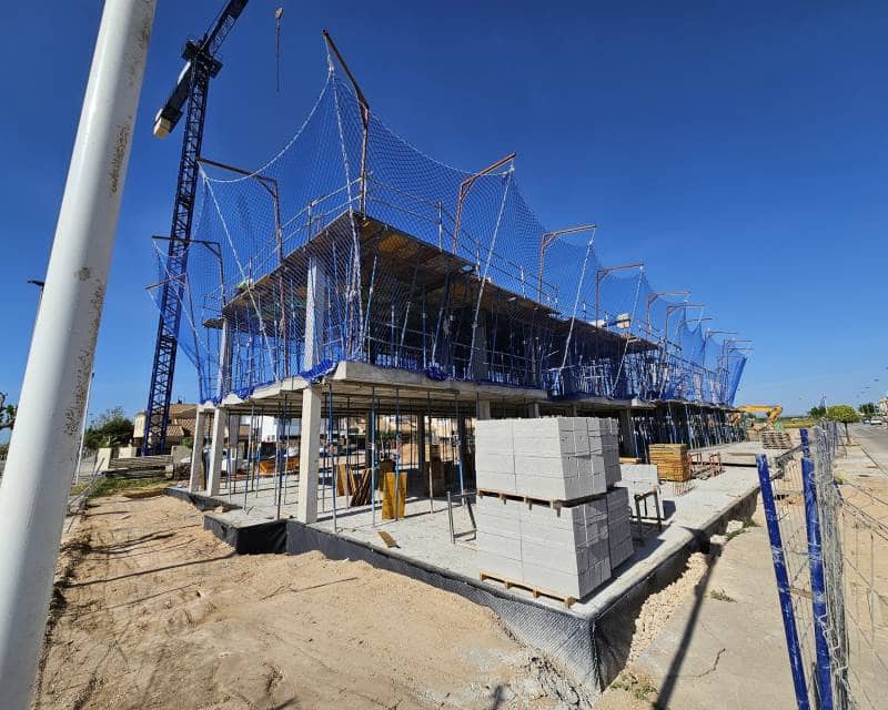 3 sypialnia Apartament na sprzedaż w Torre de la Horadada z basenem - 380 000 € (Ref: 9642736)