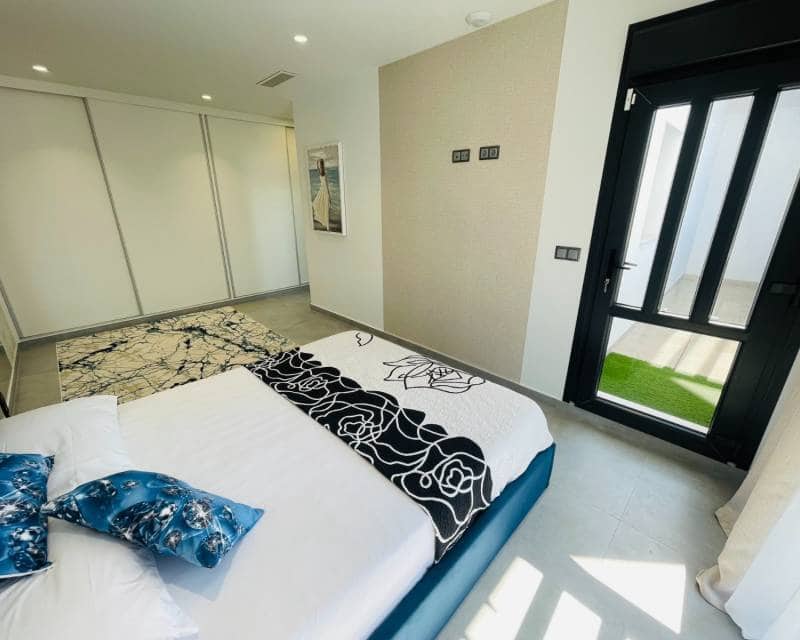 5 soveværelse Villa til salg i Torrevieja - € 1.200.000 (Ref: 9642743)