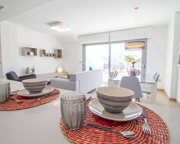 2 soverom Hus til salgs i Vistabella, Orihuela med svømmebasseng - € 299 900 (Ref: 9642760)