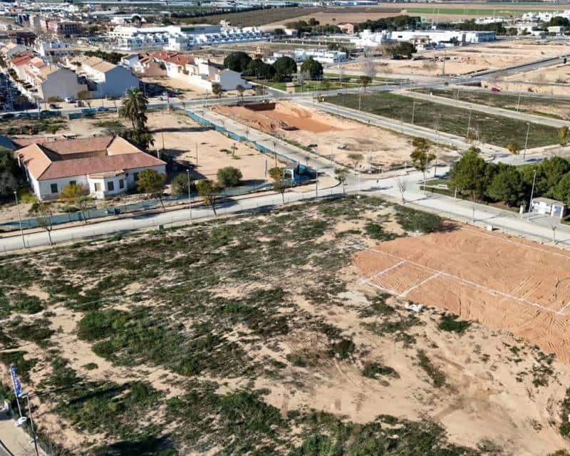 2 bedroom Bungalow for sale in Pilar de la Horadada with pool - € 340,000 (Ref: 9642780)