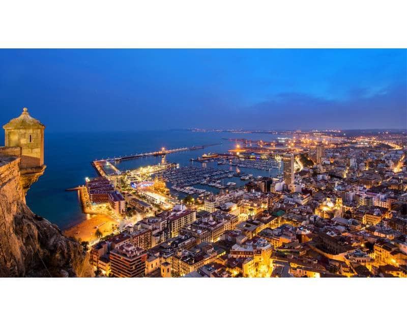 3 bedroom Villa for sale in Alicante / Alacant city - € 750,000 (Ref: 9642795)