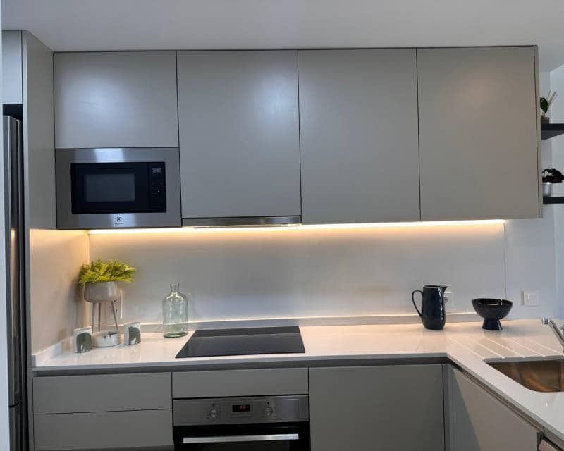 2 makuuhuone Kattohuoneisto myytävänä paikassa Torrevieja mukana uima-altaan - 326 000 € (Ref: 9645651)