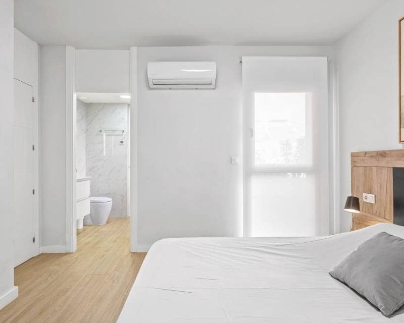 2 quarto Apartamento para venda em Villamartin com piscina garagem - 244 500 € (Ref: 9645852)