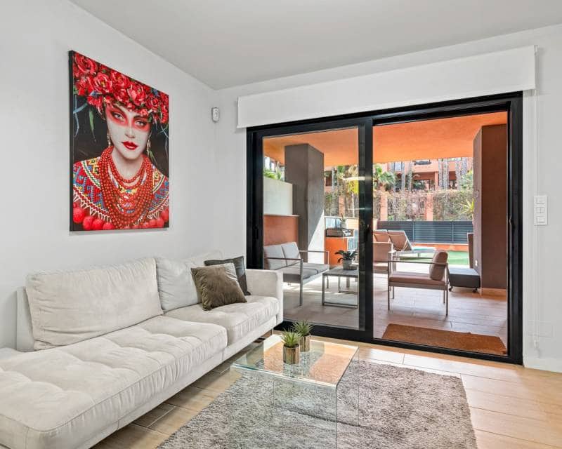 2 quarto Apartamento para venda em Villamartin com piscina garagem - 244 500 € (Ref: 9645852)