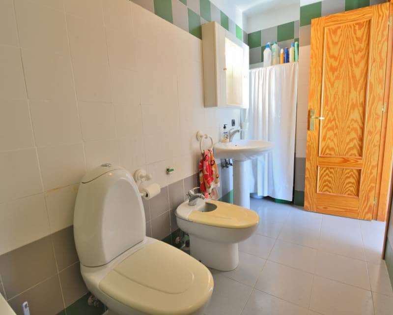 3 Zimmer Apartment zu verkaufen in Playa Flamenca mit Garage - 450.000 € (Ref: 9646444)