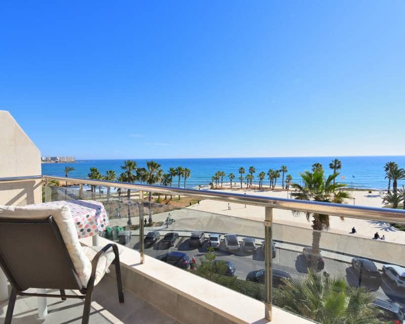 3 Zimmer Apartment zu verkaufen in Playa Flamenca mit Garage - 450.000 € (Ref: 9646444)