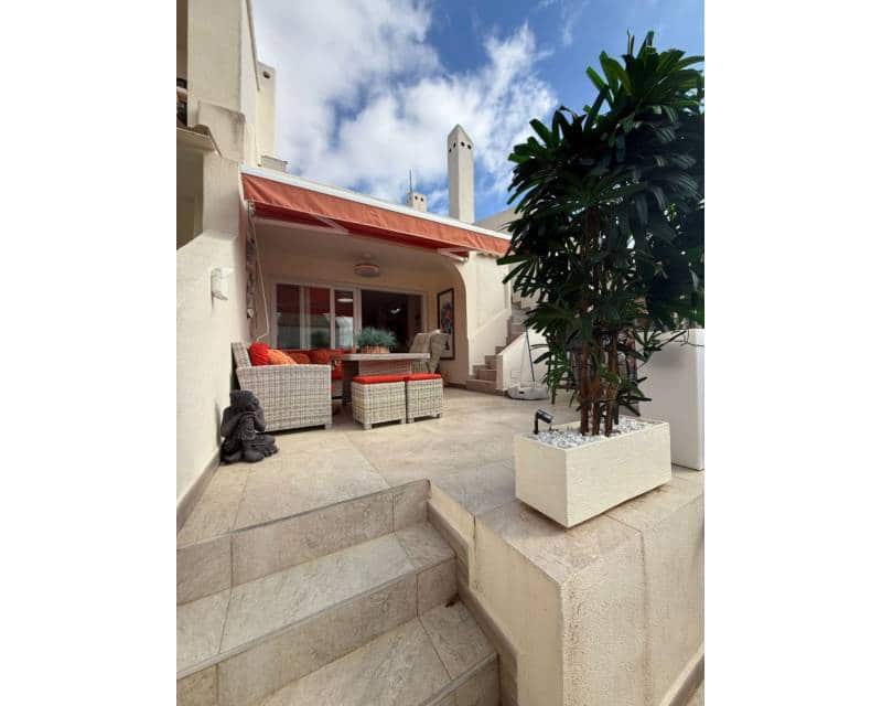 2 chambre Villa/Maison Semi-Mitoyenne à vendre à Las Ramblas Golf avec piscine garage - 289 000 € (Ref: 9650516)
