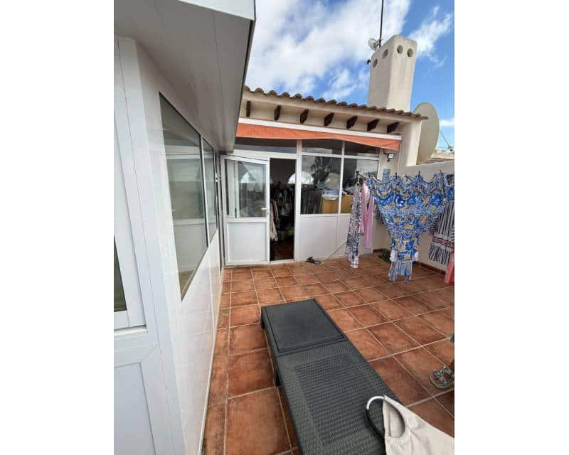 2 chambre Villa/Maison Semi-Mitoyenne à vendre à Las Ramblas Golf avec piscine garage - 289 000 € (Ref: 9650516)