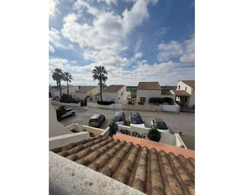 2 chambre Villa/Maison Semi-Mitoyenne à vendre à Las Ramblas Golf avec piscine garage - 289 000 € (Ref: 9650516)