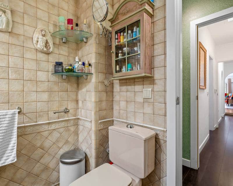 3 makuuhuone Kattohuoneisto myytävänä paikassa Torrevieja - 260 000 € (Ref: 9653341)