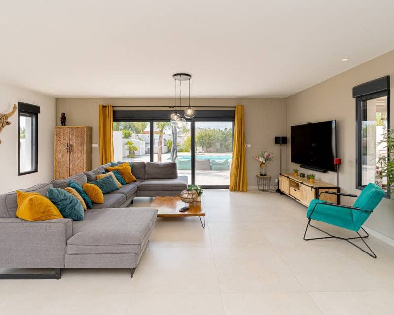 5 quarto Moradia para venda em San Fulgencio com piscina - 795 000 € (Ref: 9654240)