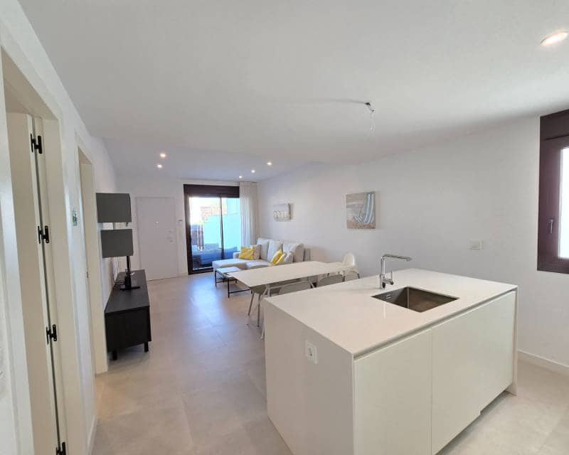 2 Zimmer Apartment zu verkaufen in Pilar de la Horadada mit Pool Garage - 279.000 € (Ref: 9656583)