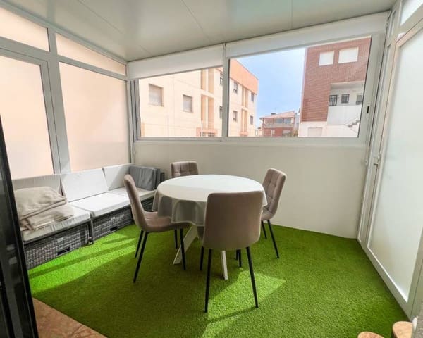 Apartamento de 3 habitaciones en Los Secanos, Guardamar del Segura en venta con piscina garaje - 289.900 € (Ref: 9669247)