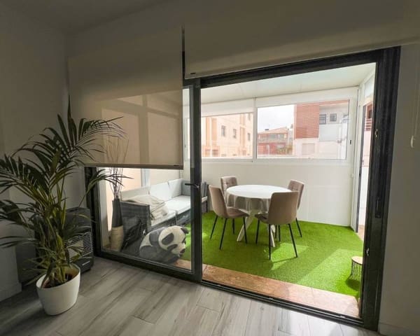 Apartamento de 3 habitaciones en Los Secanos, Guardamar del Segura en venta con piscina garaje - 289.900 € (Ref: 9669247)