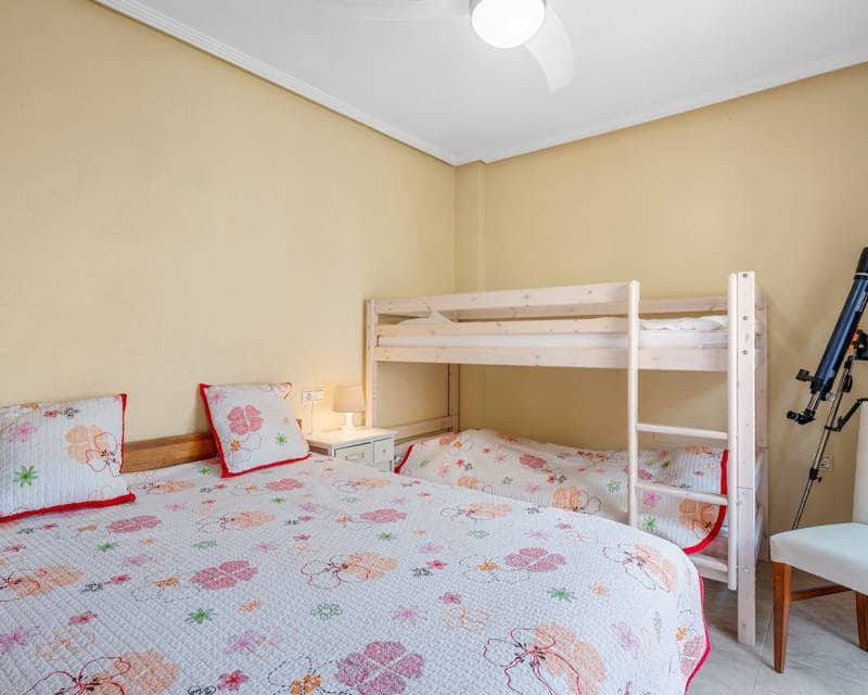 3 sovrum Radhus till salu i Villamartin med pool garage - 345 000 € (Ref: 9672180)